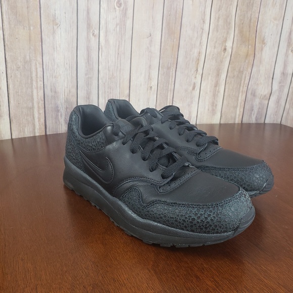New Nike Air Safari Qs - Picture 4 of 8